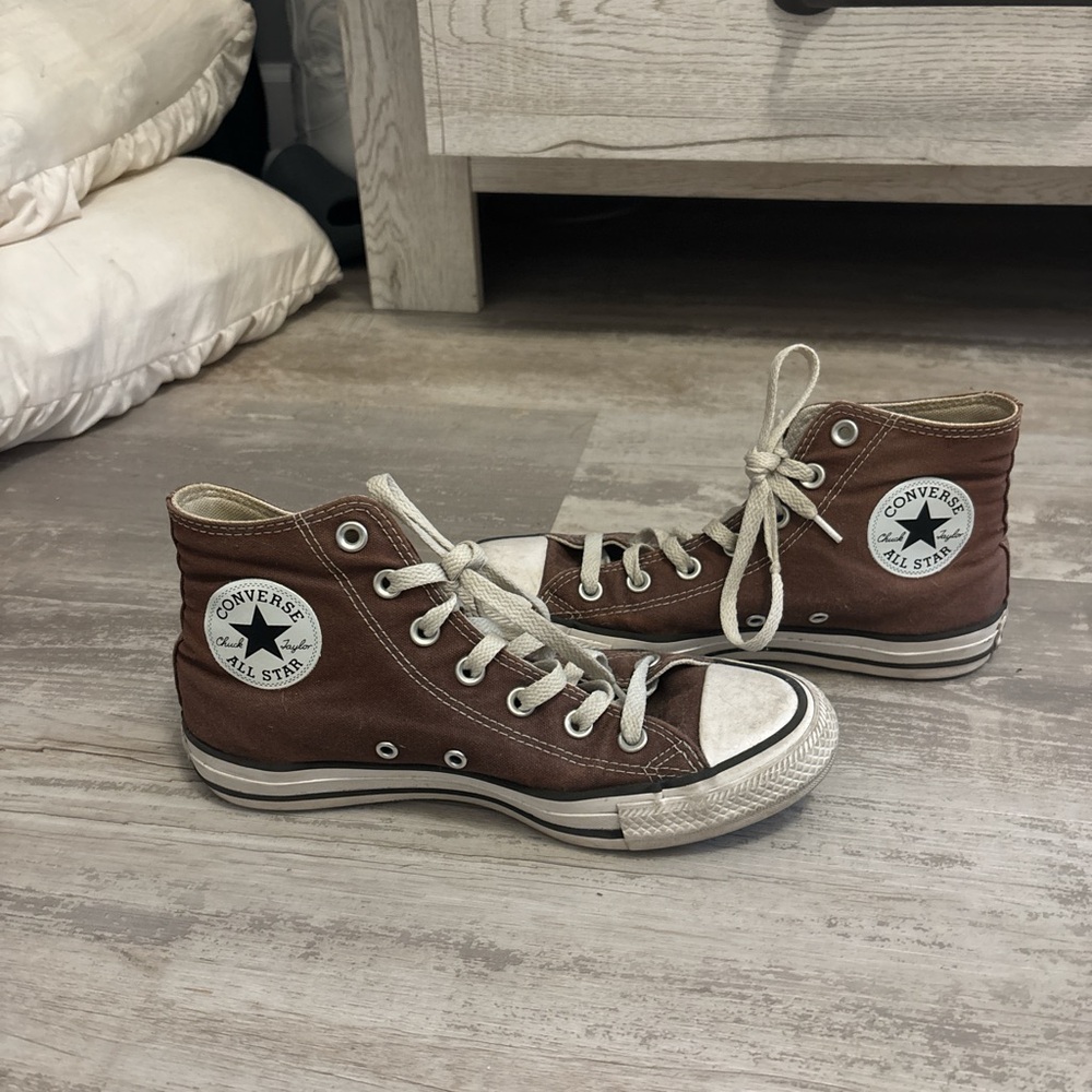 Converse Brown and Cream High-Tops